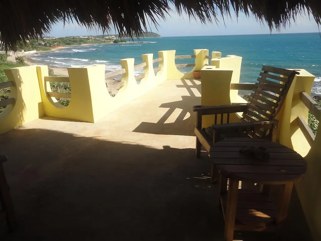 KuDehya Guesthouse Treasure Beach 3*,