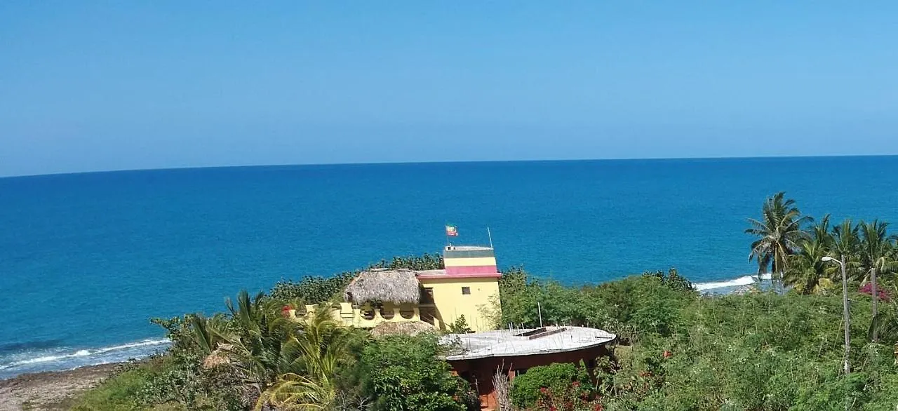 KuDehya Guesthouse Treasure Beach Jamaica